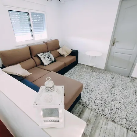 Theorynomad Rooms Al Caparica Séjour chez l'habitant