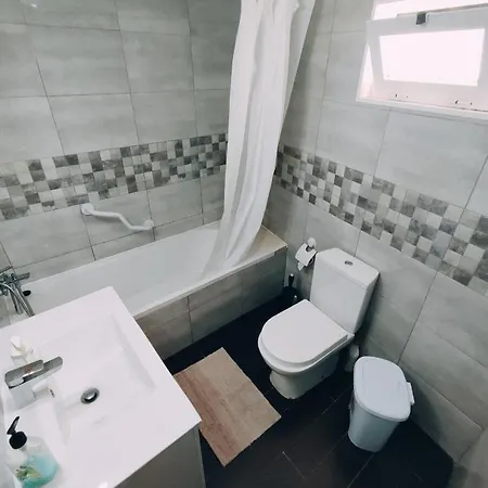 Theorynomad Rooms Al Caparica
