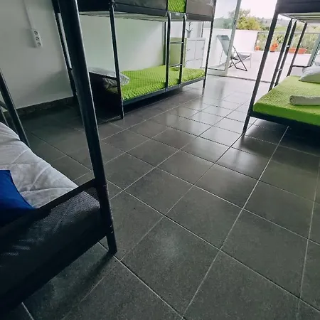 Theorynomad Rooms Al Caparica Séjour chez l'habitant Trafaria