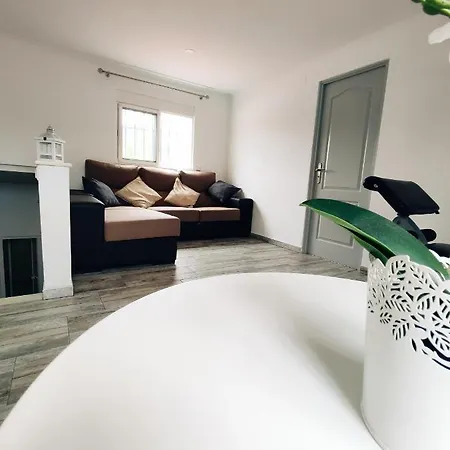 Séjour chez l'habitant Theorynomad Rooms Al Caparica