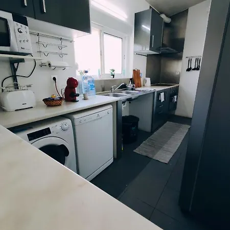Séjour chez l'habitant Theorynomad Rooms Al Caparica *