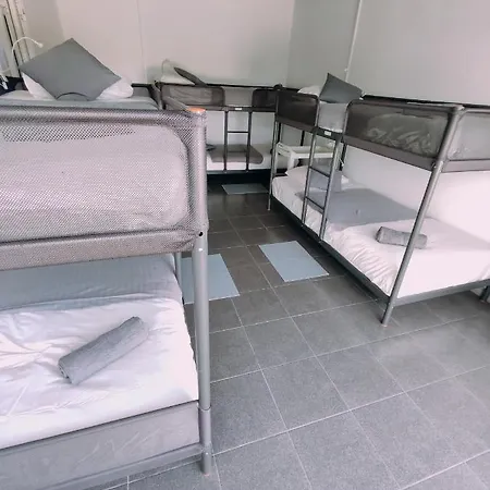 Séjour chez l'habitant Theorynomad Rooms Al Caparica