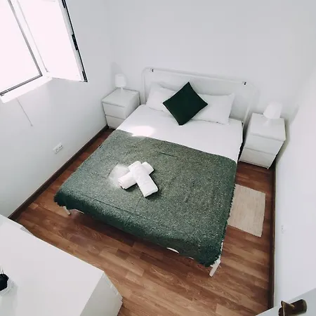 Theorynomad Rooms Al Caparica Séjour chez l'habitant